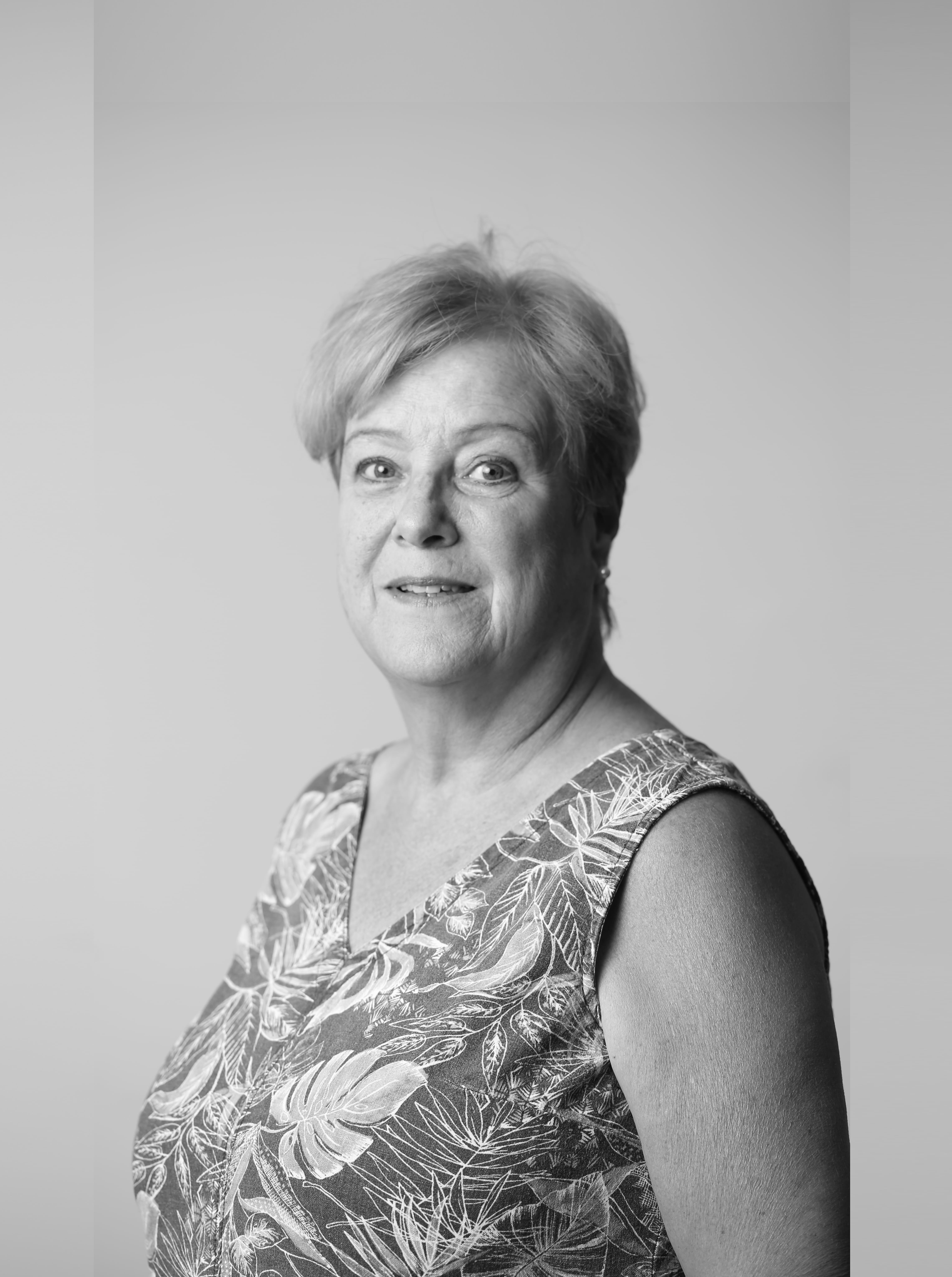 Carolyn Cleaves