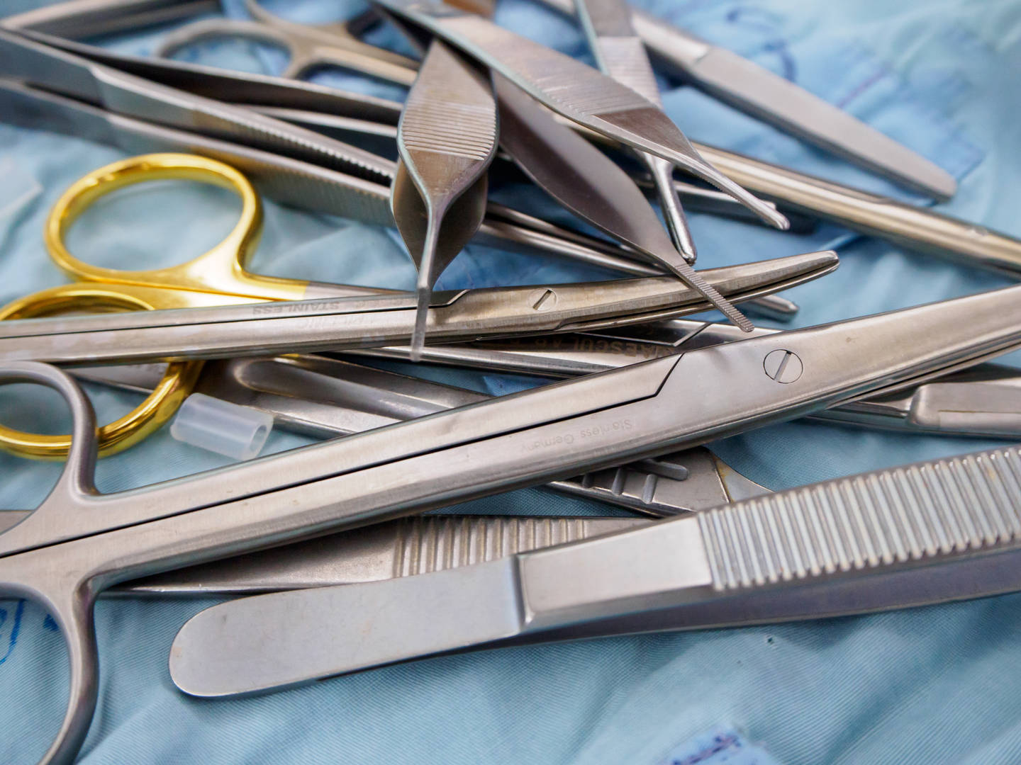 Surgical equipment